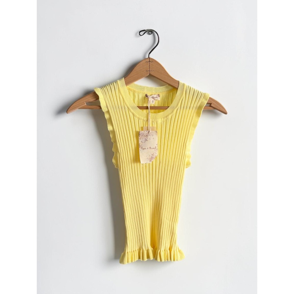 Hem & Thread Womens Yellow Ribbed Ruffle Knit Tank Top Sleeveless Crew Neck M